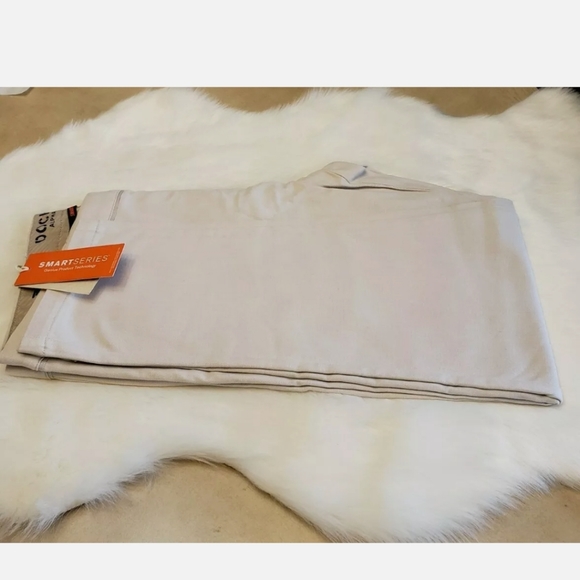 DOCKERS Men's Slim Fit Smart 360 Flex Stretch Chin - Picture 3 of 7